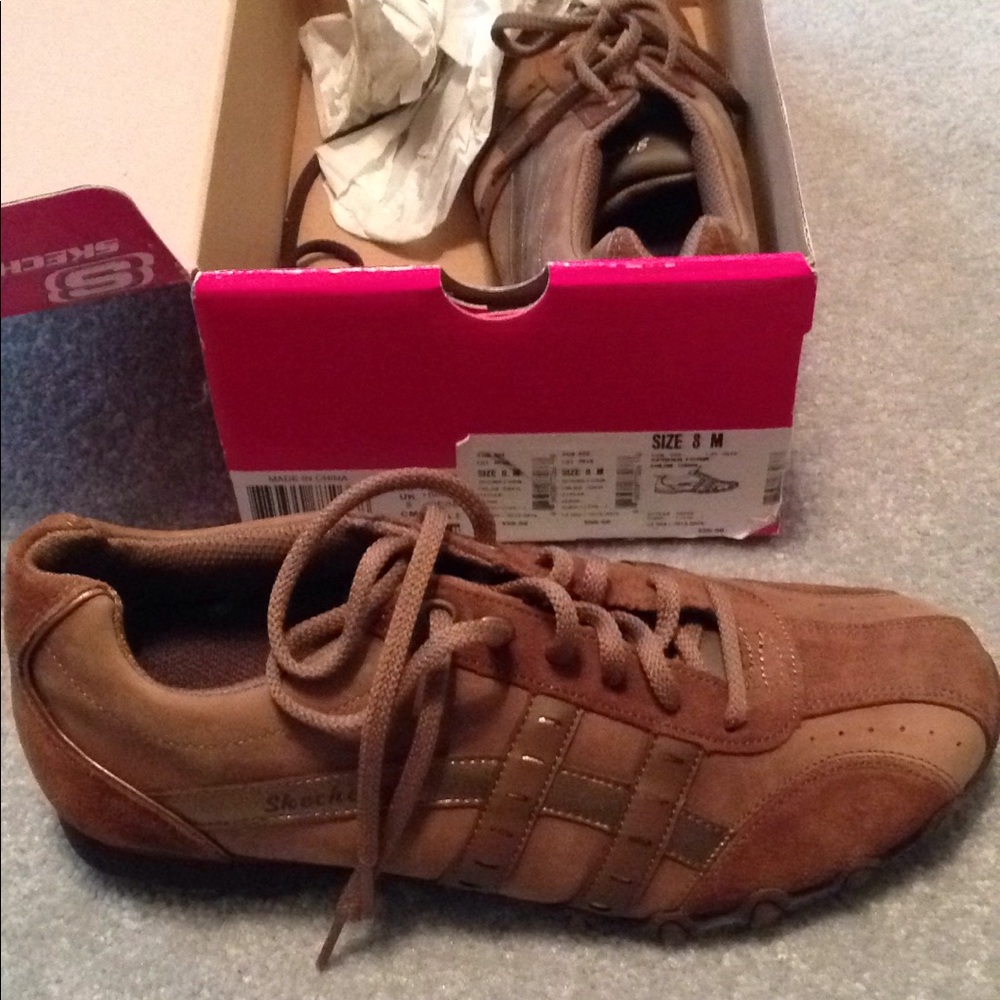 Brand-new Natural Leather Desert Brown Sneakers